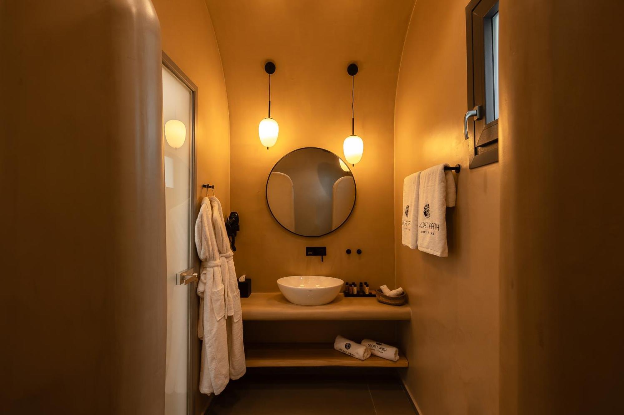 Secret Path Luxury Villas Imerovígli Eksteriør bilde