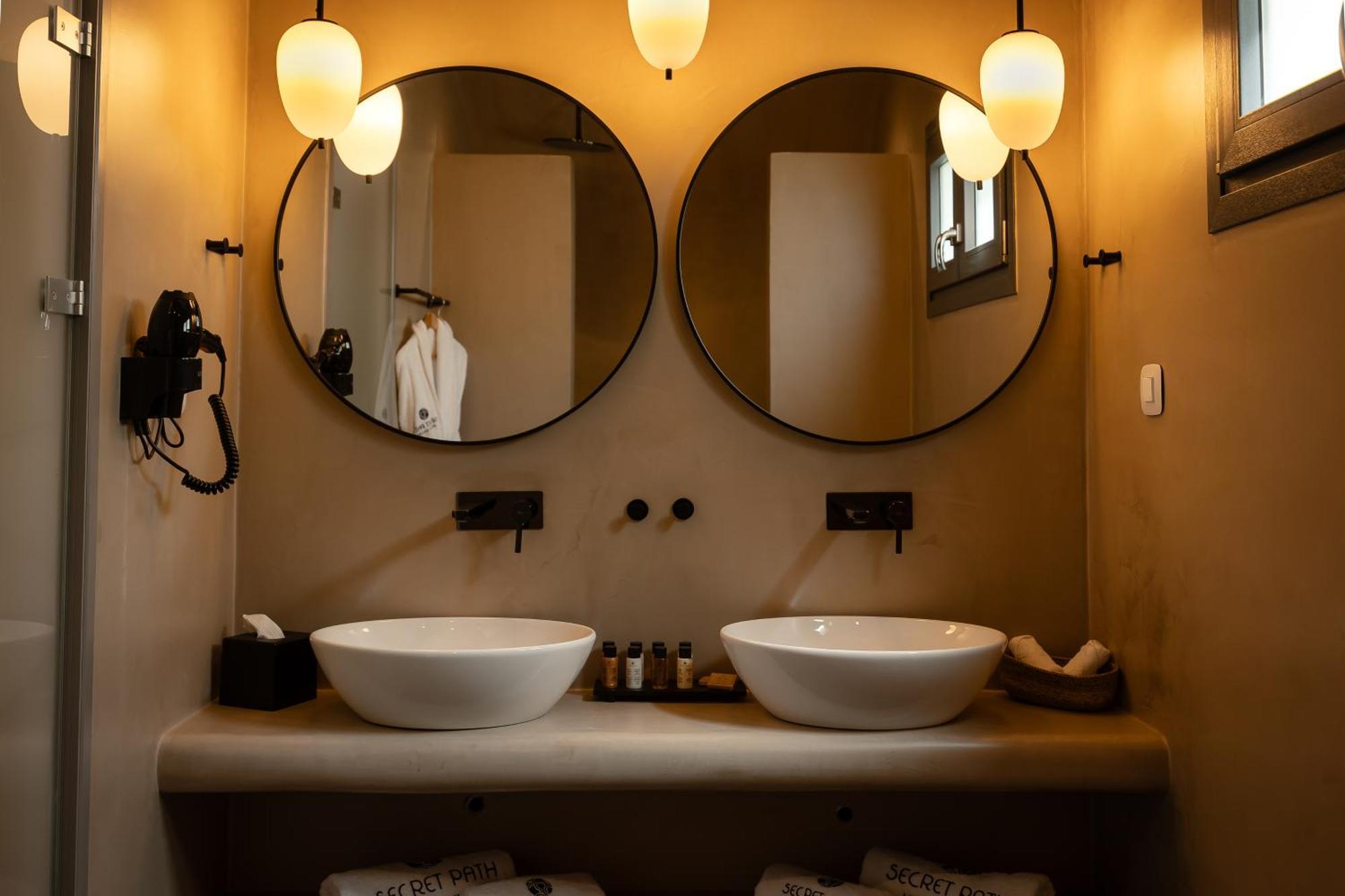 Secret Path Luxury Villas Imerovígli Eksteriør bilde