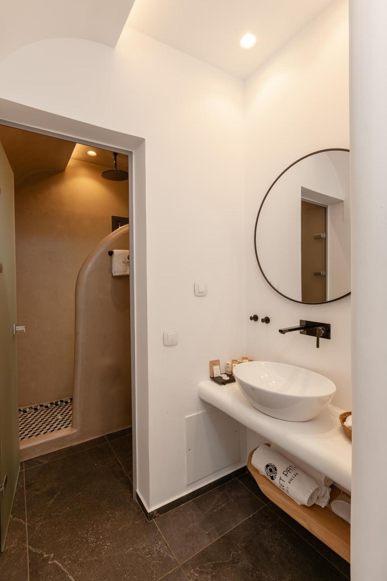 Secret Path Luxury Villas Imerovígli Eksteriør bilde